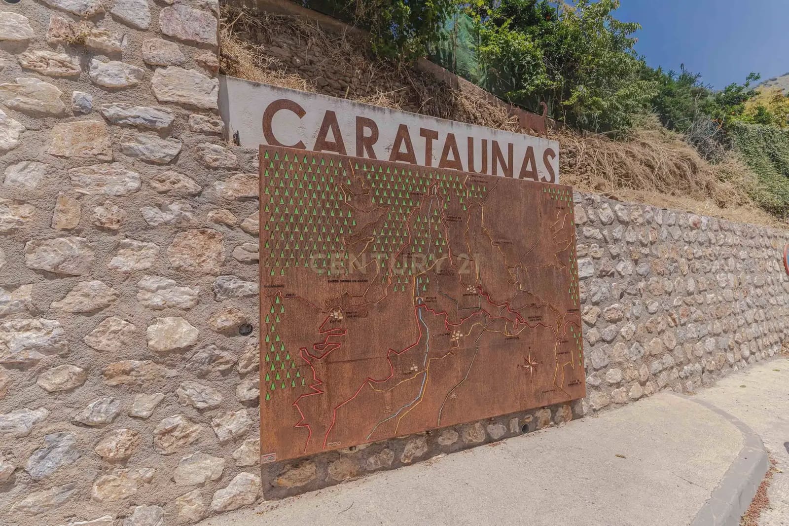 3 bedroom Finca/Country House for sale in Carataunas with pool garage - € 150,000 (Ref: 9889535)