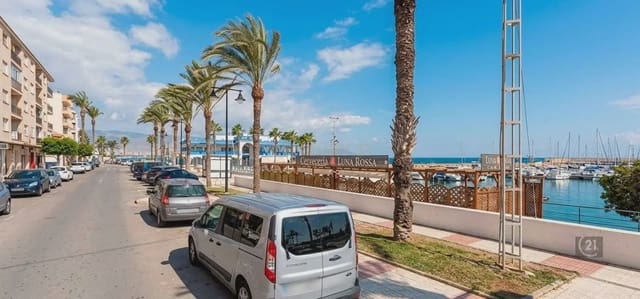 Local Comercial en Roquetas de Mar en venta - 378.000 € (Ref: 9890969)