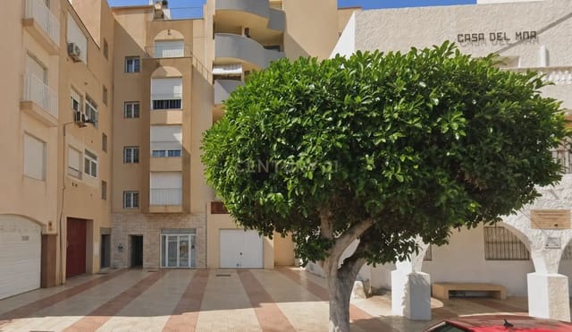 Local Comercial en Roquetas de Mar en venta - 378.000 € (Ref: 9890969)