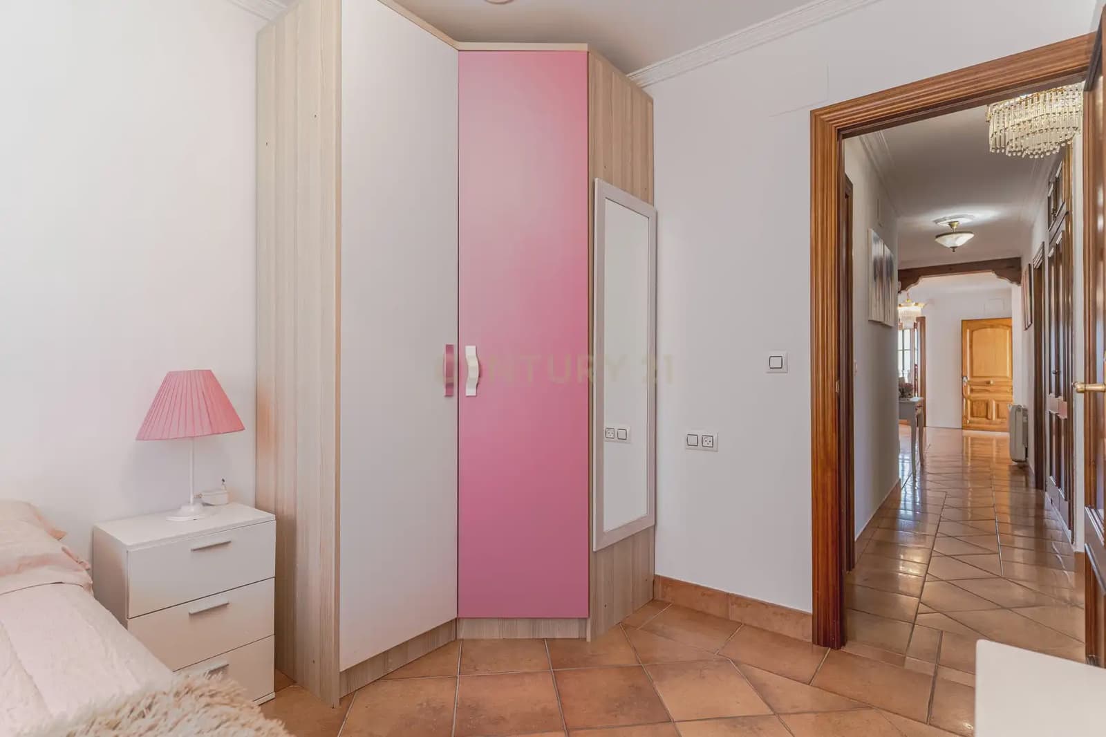 4 sypialnia Willa na sprzedaż w La Zubia z basenem garażem - 485 000 € (Ref: 9892974)