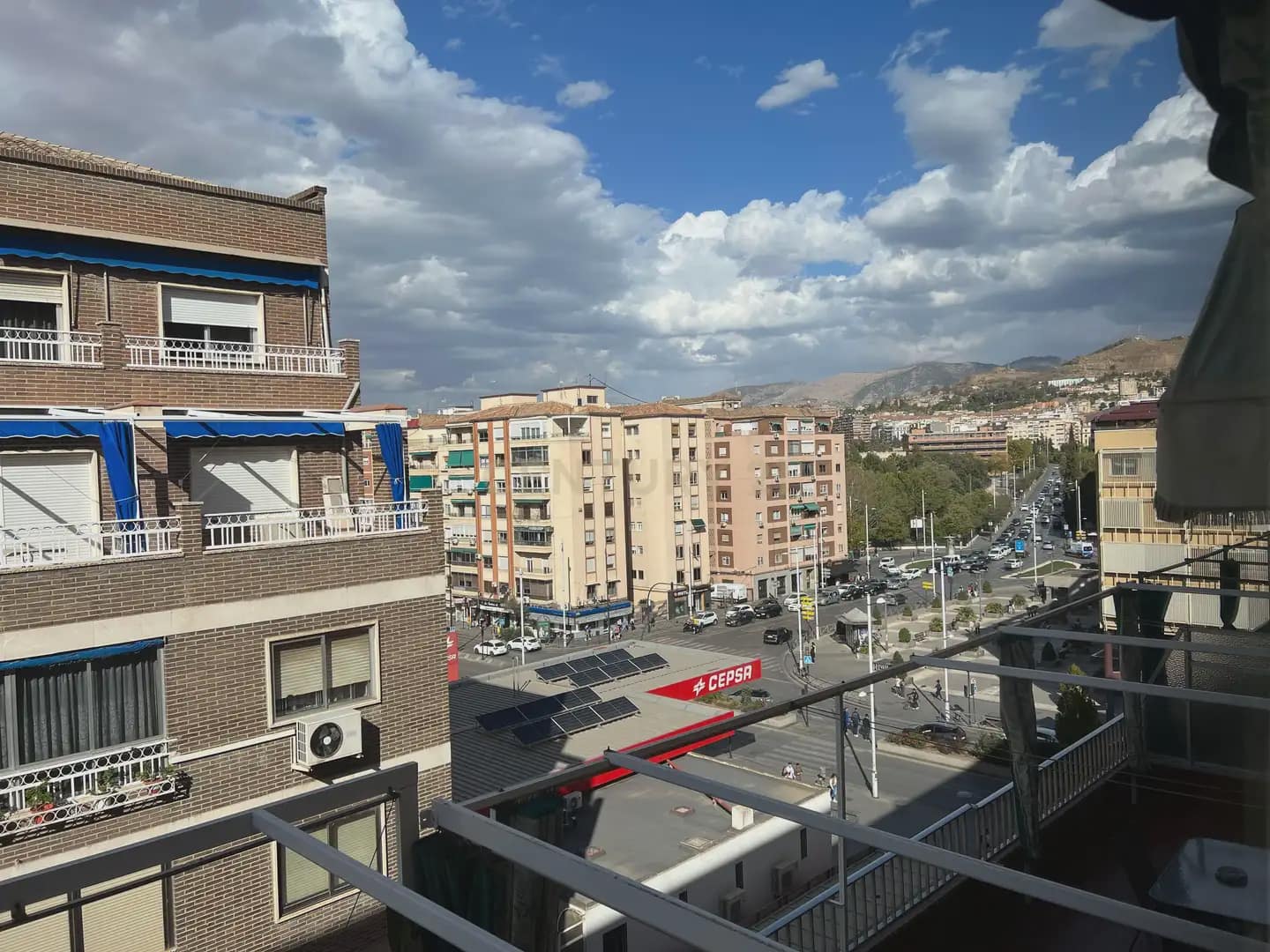 4 bedroom Apartment for rent in Granada city - € 1,350 (Ref: 9896966)