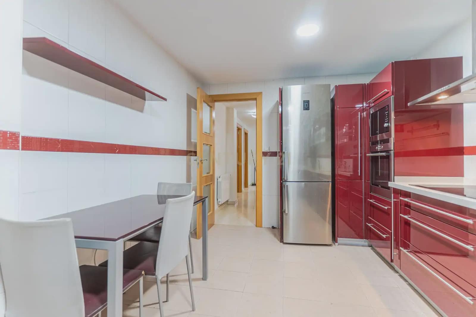 5 soverom Kjedet enebolig til salgs i La Zubia med svømmebasseng garasje - € 349 000 (Ref: 9902016)