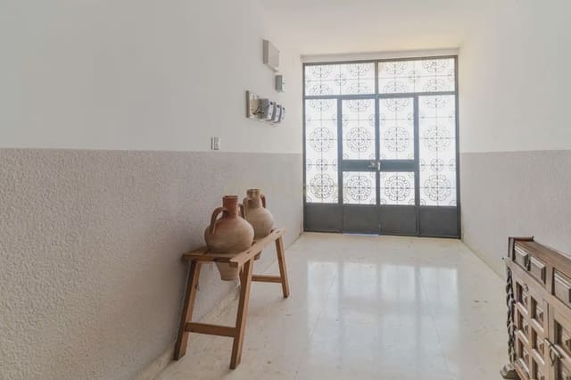 4 bedroom Apartment for sale in Pitres, La Taha - € 105,000 (Ref: 9904953)