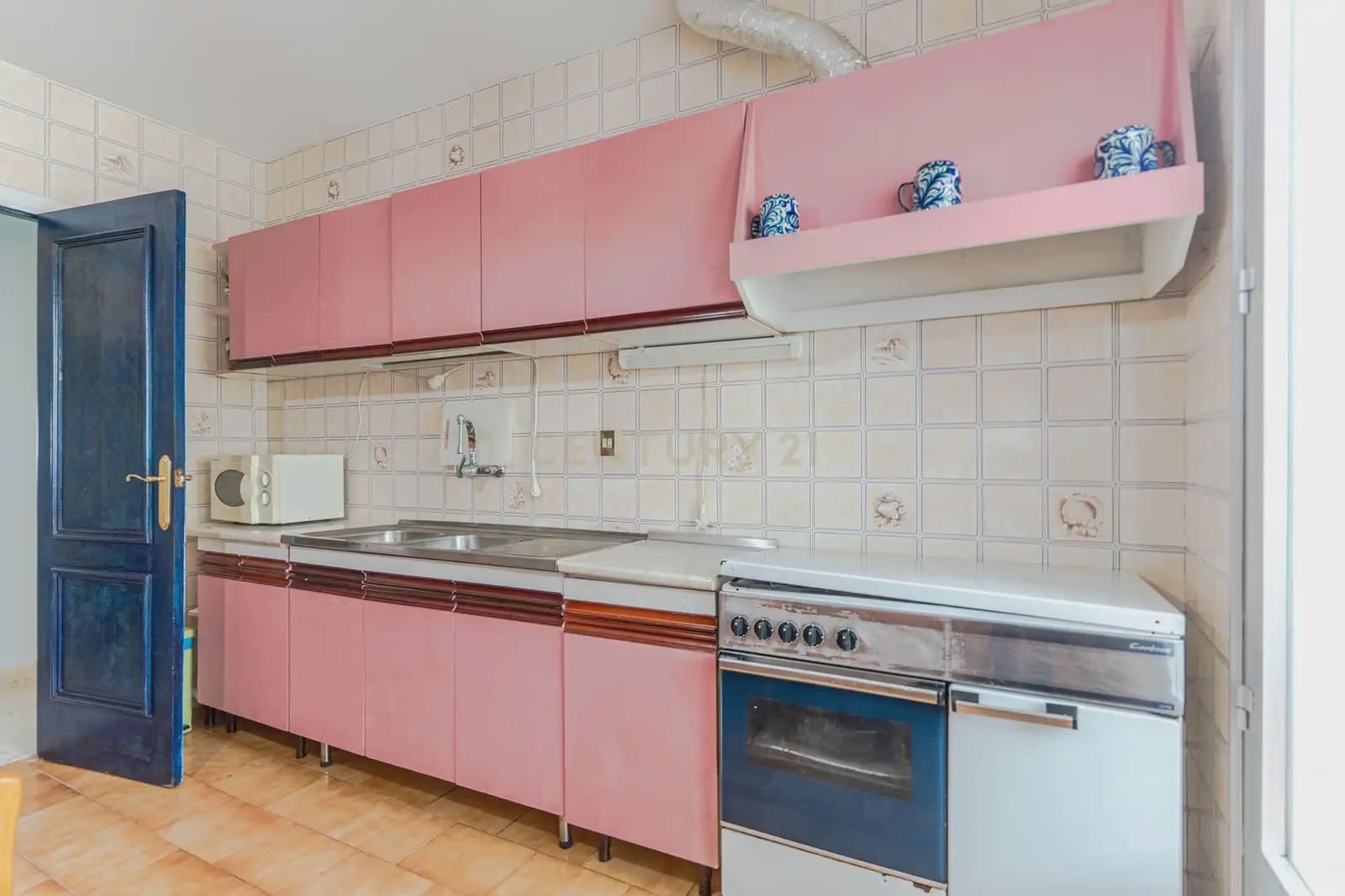 4 bedroom Apartment for sale in La Taha - € 105,000 (Ref: 9904953)