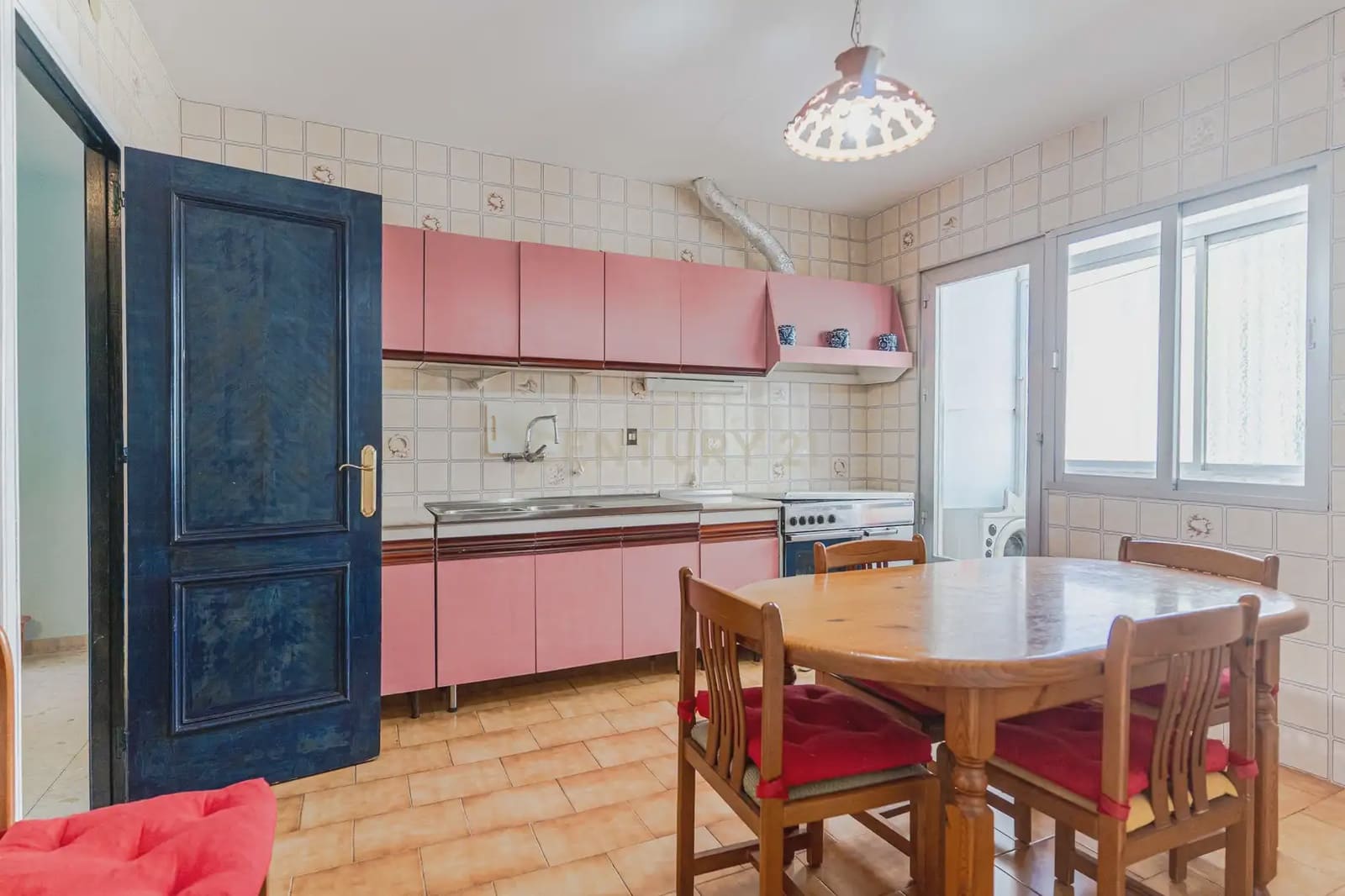 4 bedroom Apartment for sale in La Taha - € 105,000 (Ref: 9904953)