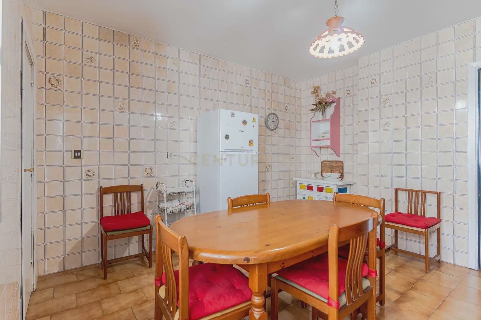 4 bedroom Apartment for sale in La Taha - € 105,000 (Ref: 9904953)