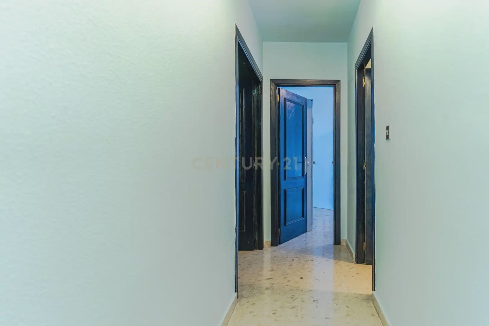 4 bedroom Apartment for sale in La Taha - € 105,000 (Ref: 9904953)