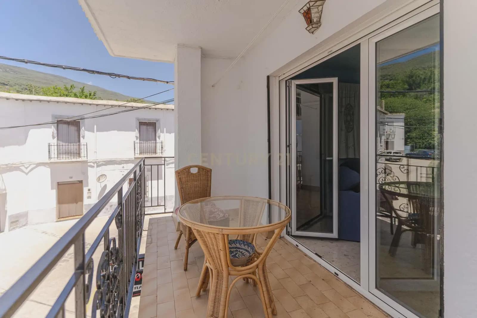 4 bedroom Apartment for sale in La Taha - € 105,000 (Ref: 9904953)