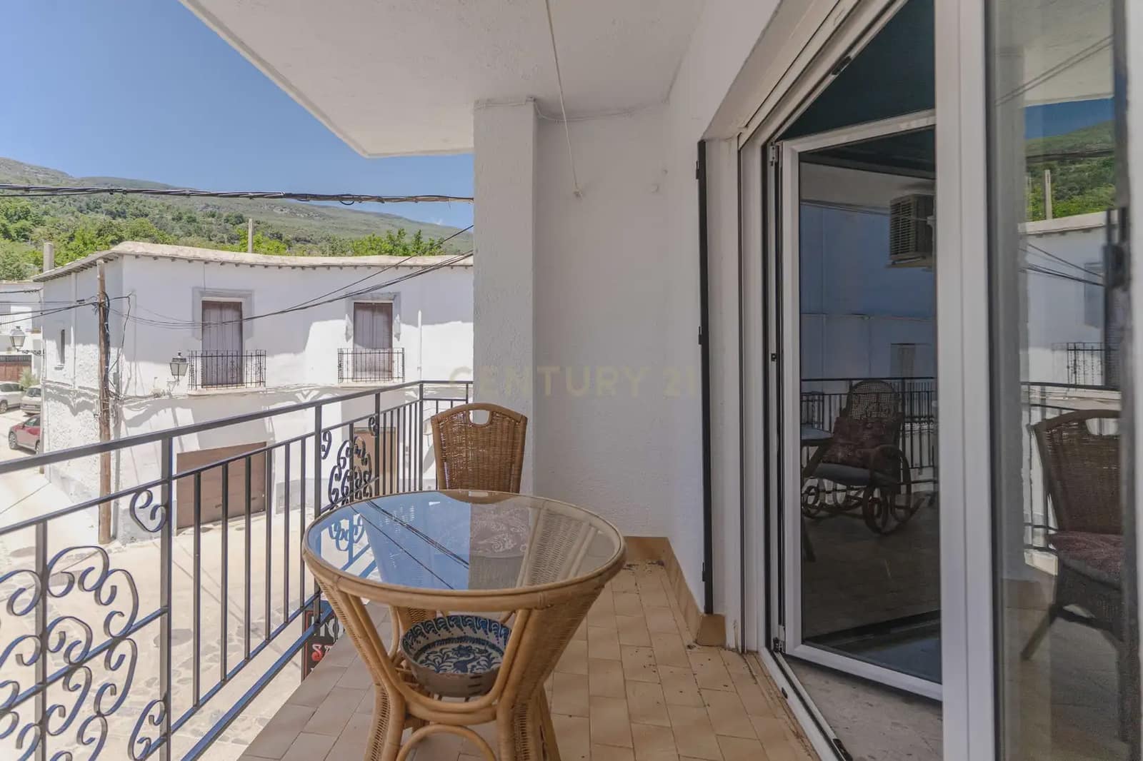 4 bedroom Apartment for sale in La Taha - € 105,000 (Ref: 9904953)
