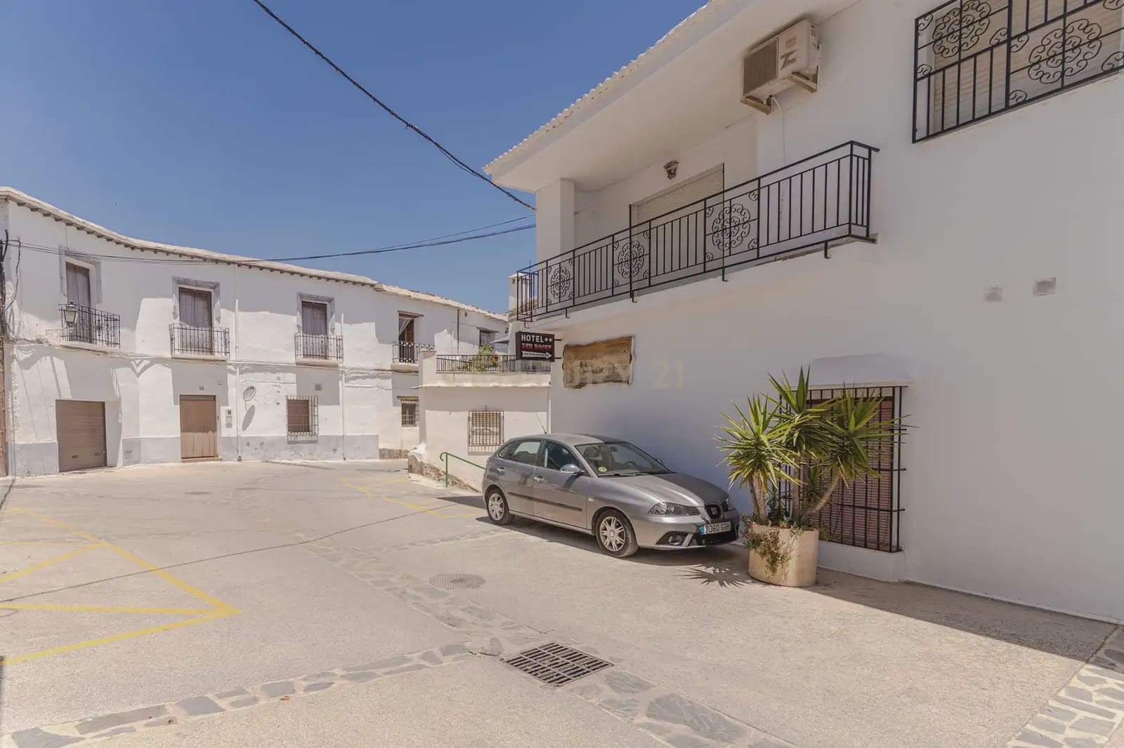 4 bedroom Apartment for sale in La Taha - € 105,000 (Ref: 9904953)