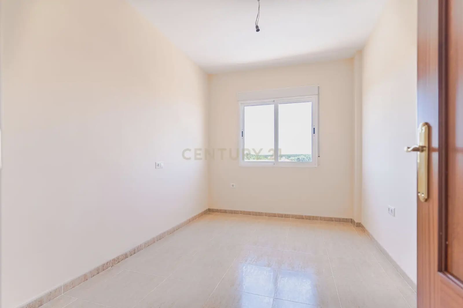 3 Zimmer Doppelhaus zu verkaufen in Fuente Vaqueros - 187.000 € (Ref: 9905085)