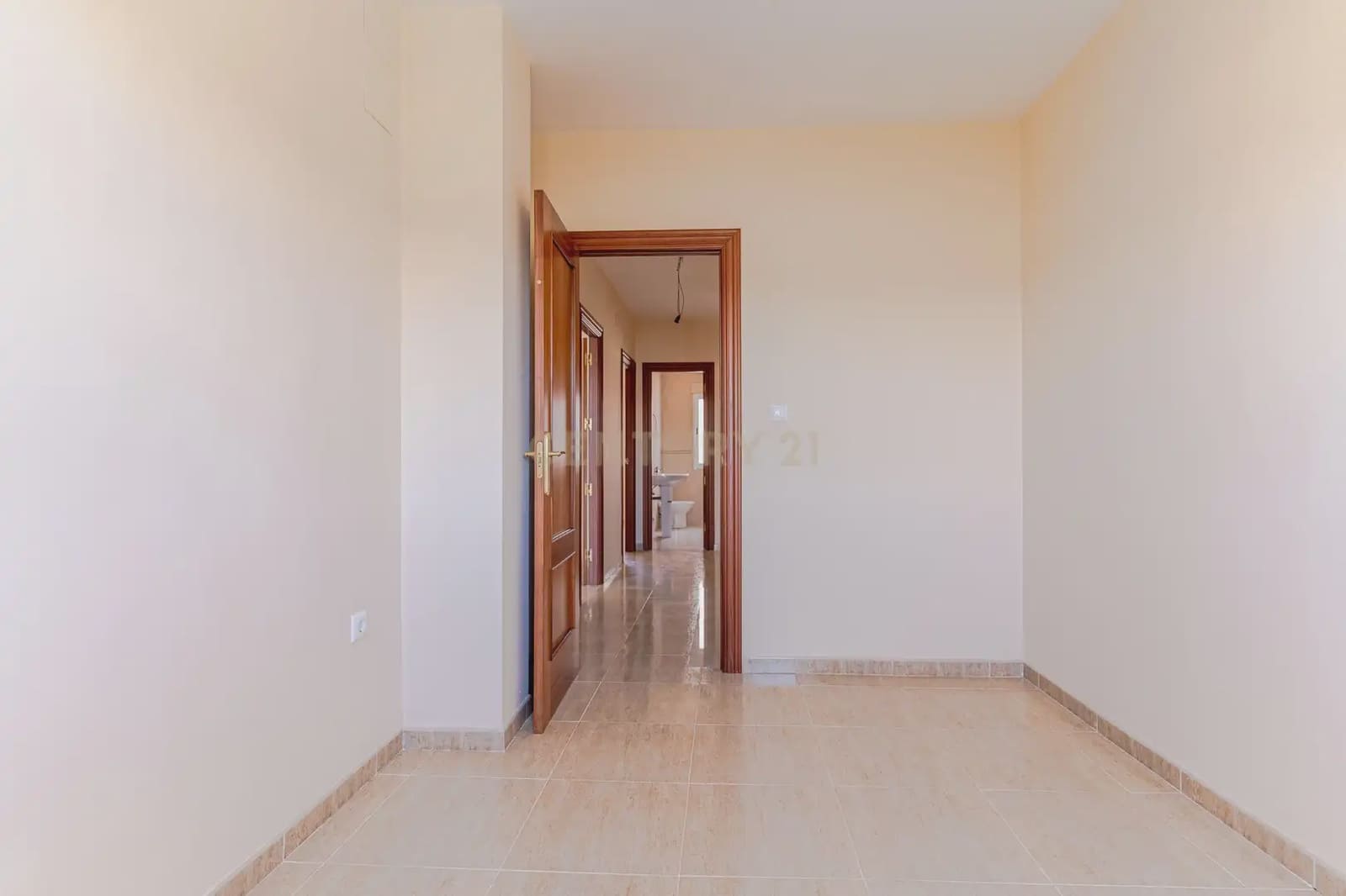 3 Zimmer Doppelhaus zu verkaufen in Fuente Vaqueros - 187.000 € (Ref: 9905085)