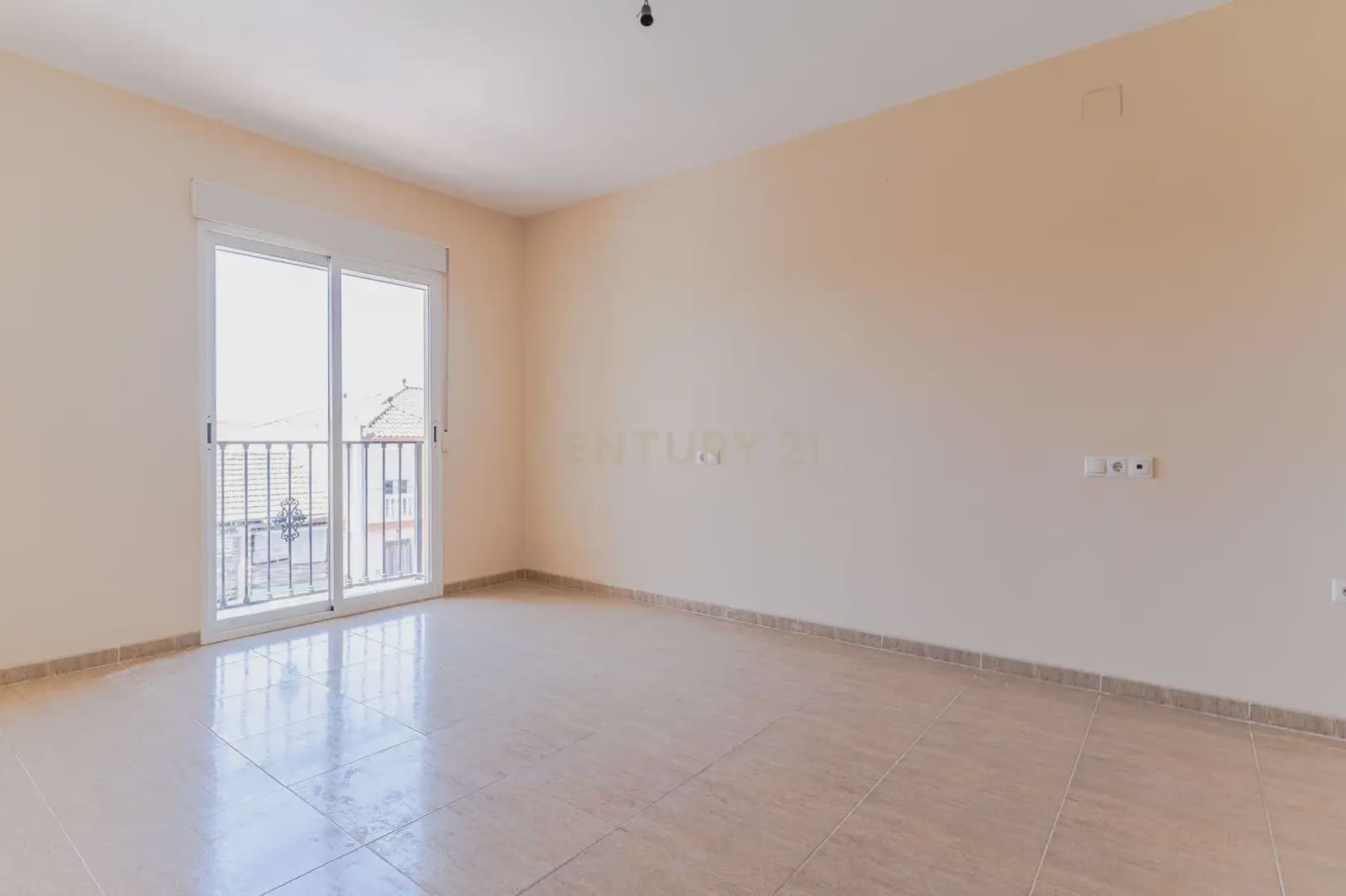 3 Zimmer Doppelhaus zu verkaufen in Fuente Vaqueros - 187.000 € (Ref: 9905085)