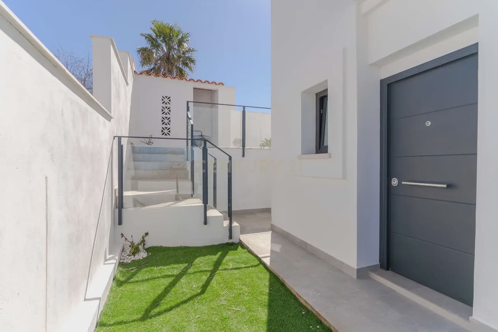 3 bedroom Townhouse for sale in Manilva - € 349,000 (Ref: 9905273)