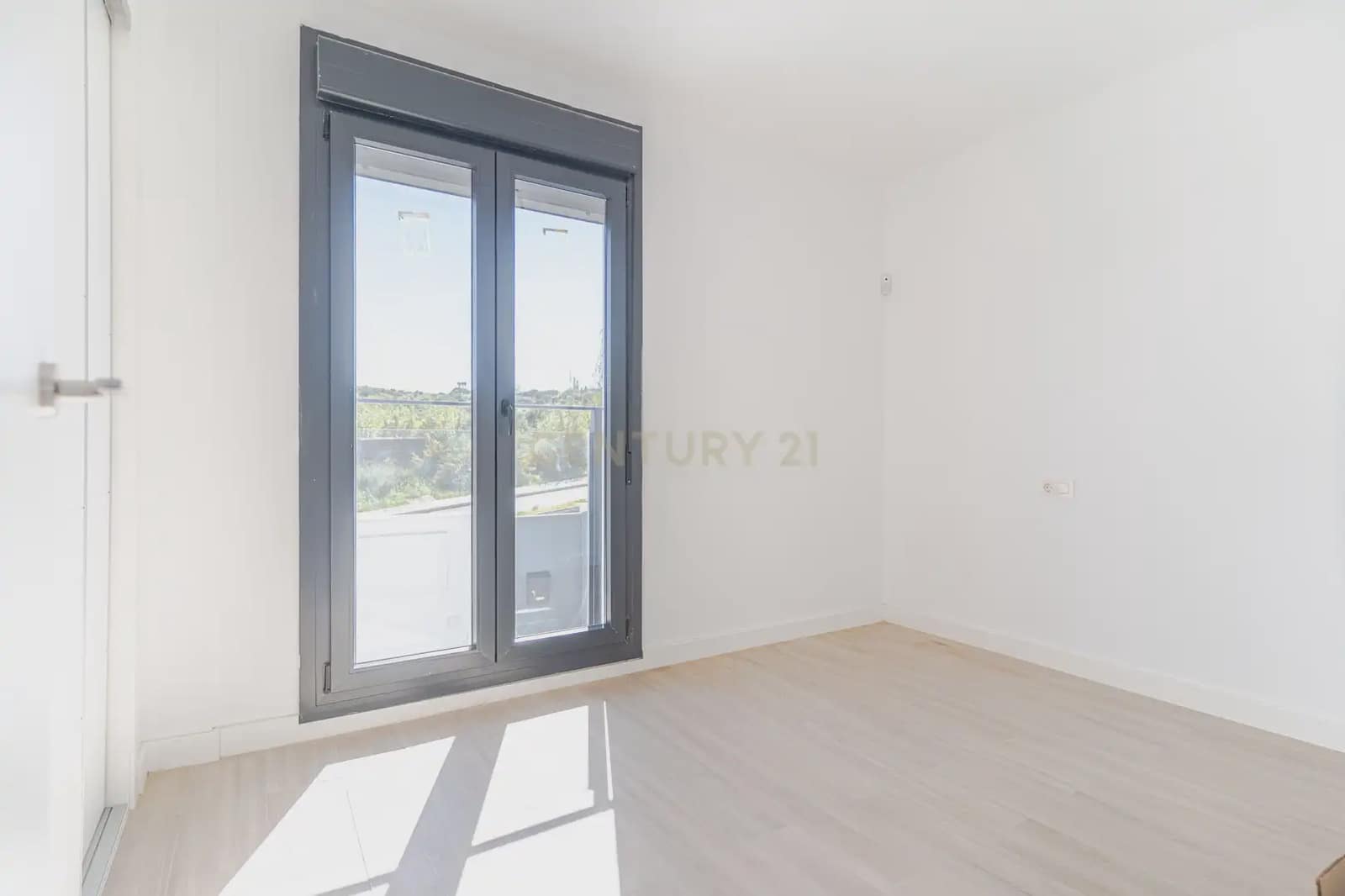 3 bedroom Townhouse for sale in Manilva - € 349,000 (Ref: 9905273)