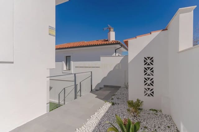 3 bedroom Townhouse for sale in Chullera, Manilva - € 349,000 (Ref: 9905273)