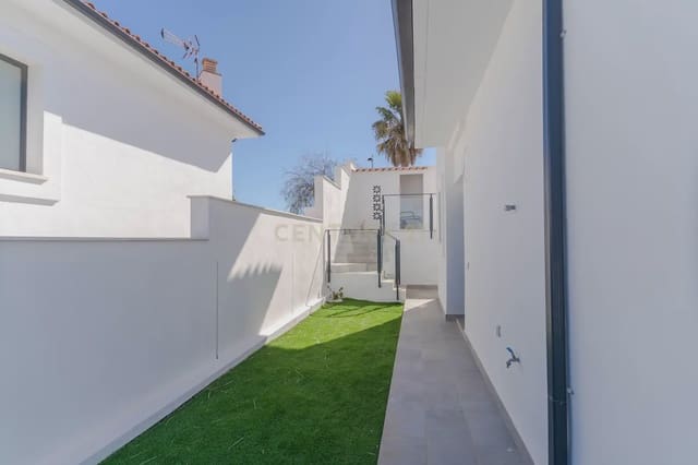 3 bedroom Townhouse for sale in Chullera, Manilva - € 349,000 (Ref: 9905273)