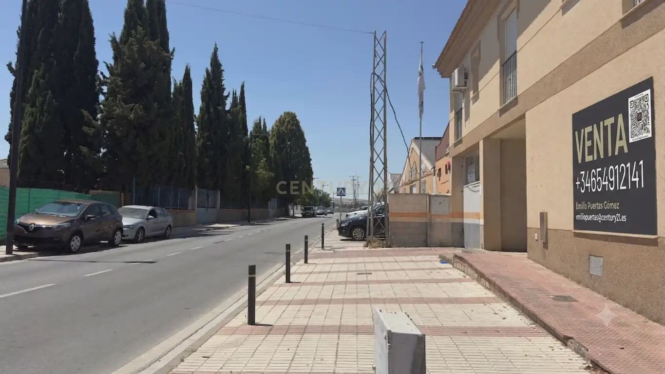 Local Commercial à vendre à Chauchina - 395 000 € (Ref: 9905323)