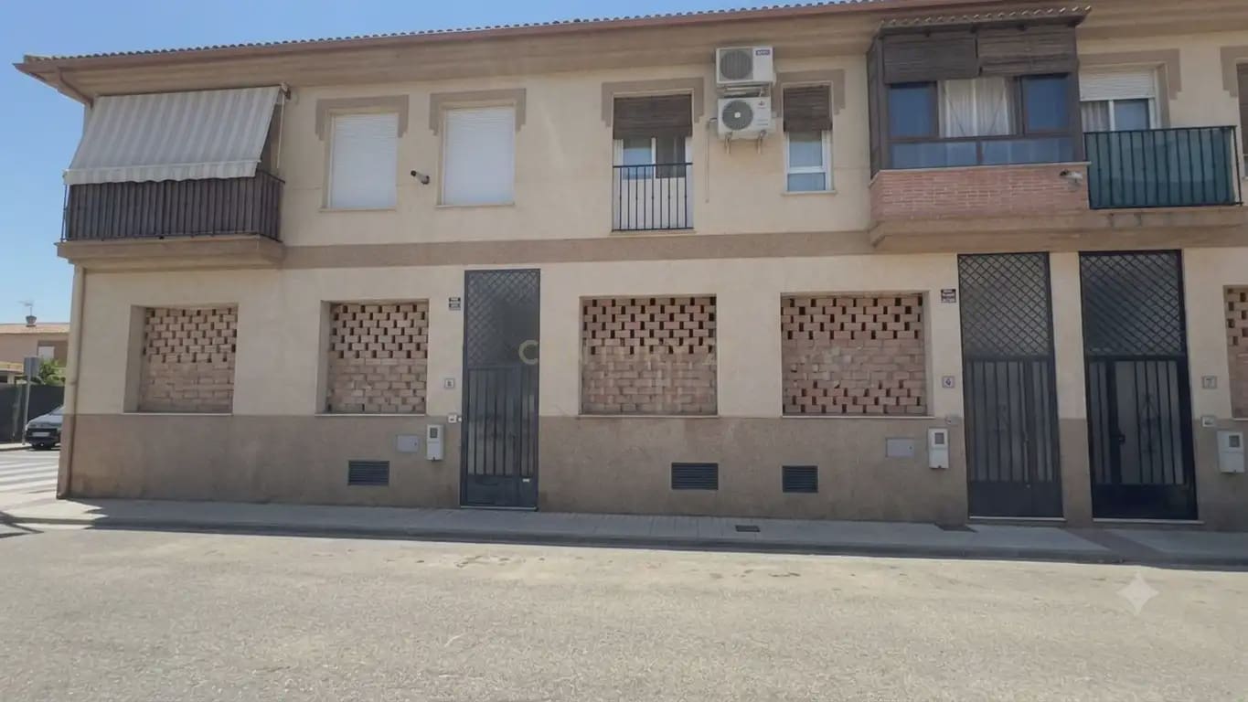 Local Commercial à vendre à Chauchina - 395 000 € (Ref: 9905323)