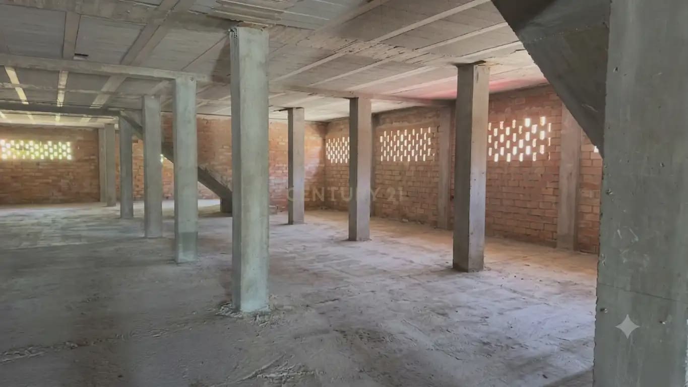 Local Commercial à vendre à Chauchina - 395 000 € (Ref: 9905323)