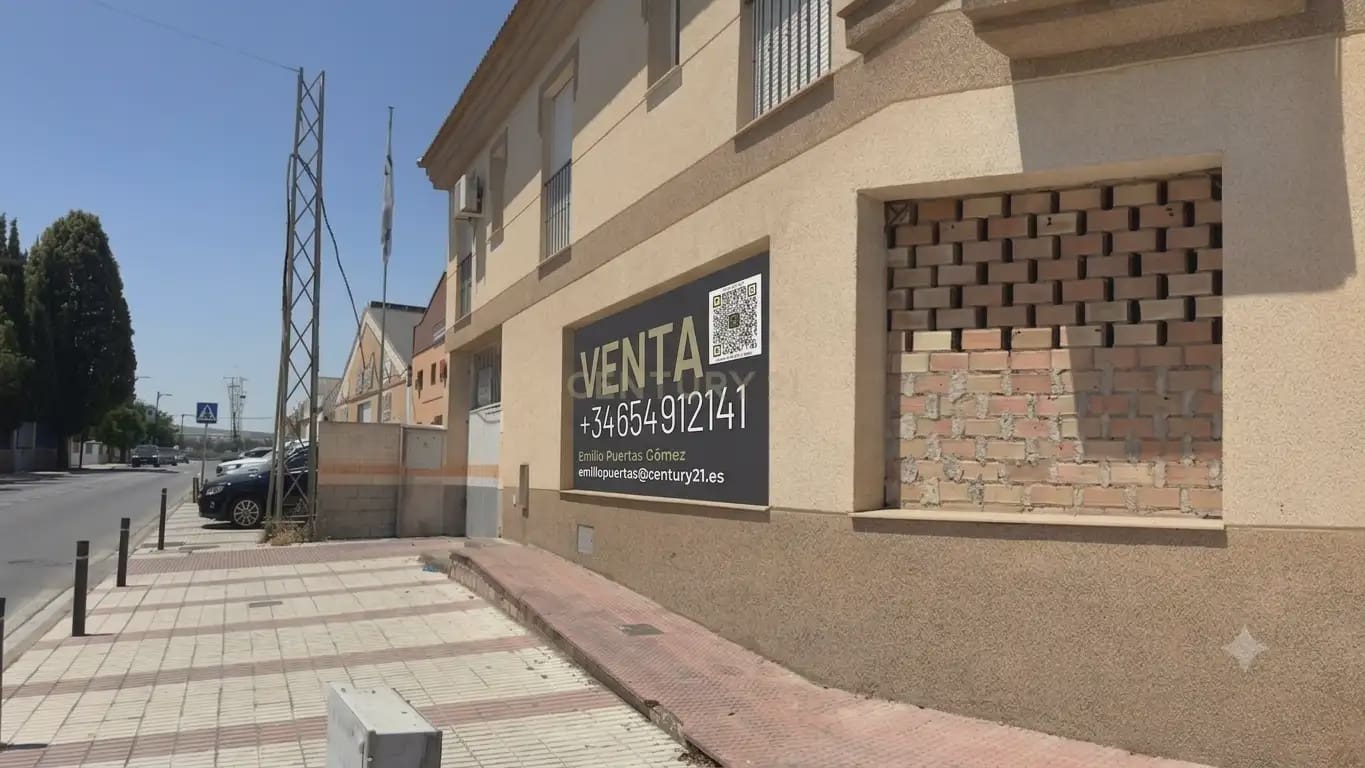 Local Commercial à vendre à Chauchina - 395 000 € (Ref: 9905323)