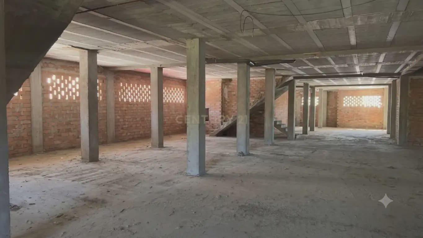 Local Commercial à vendre à Chauchina - 395 000 € (Ref: 9905323)