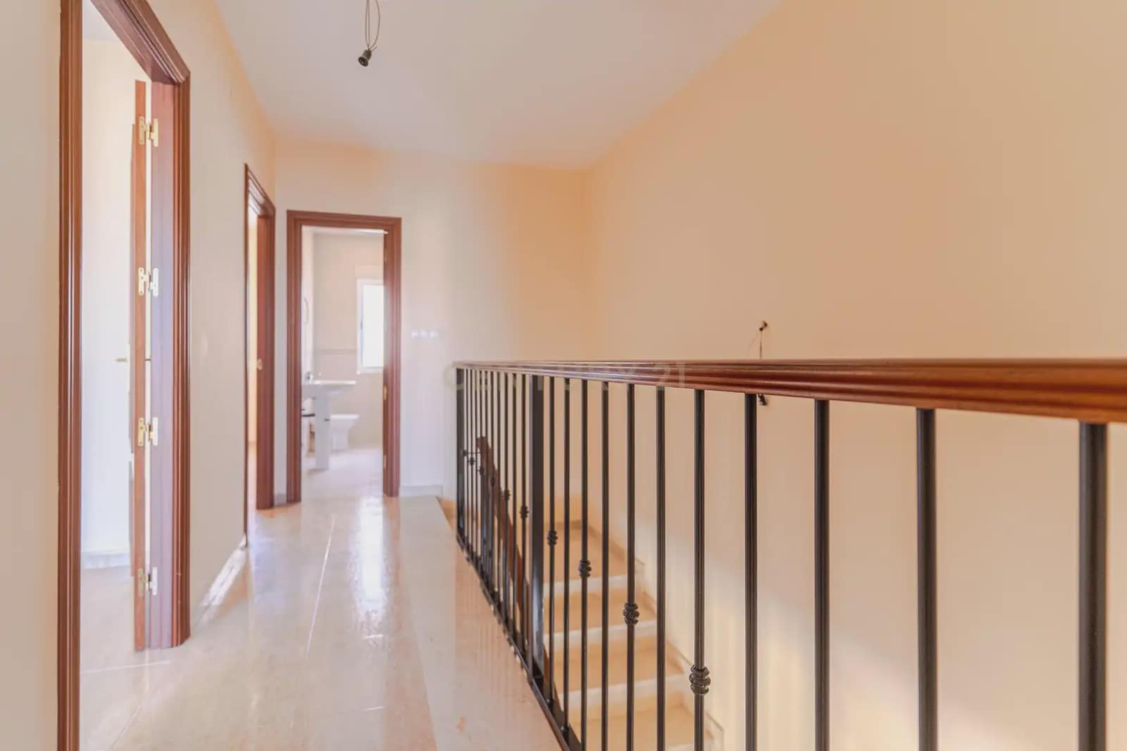 Pareado de 3 habitaciones en Fuente Vaqueros en venta - 187.000 € (Ref: 9909825)