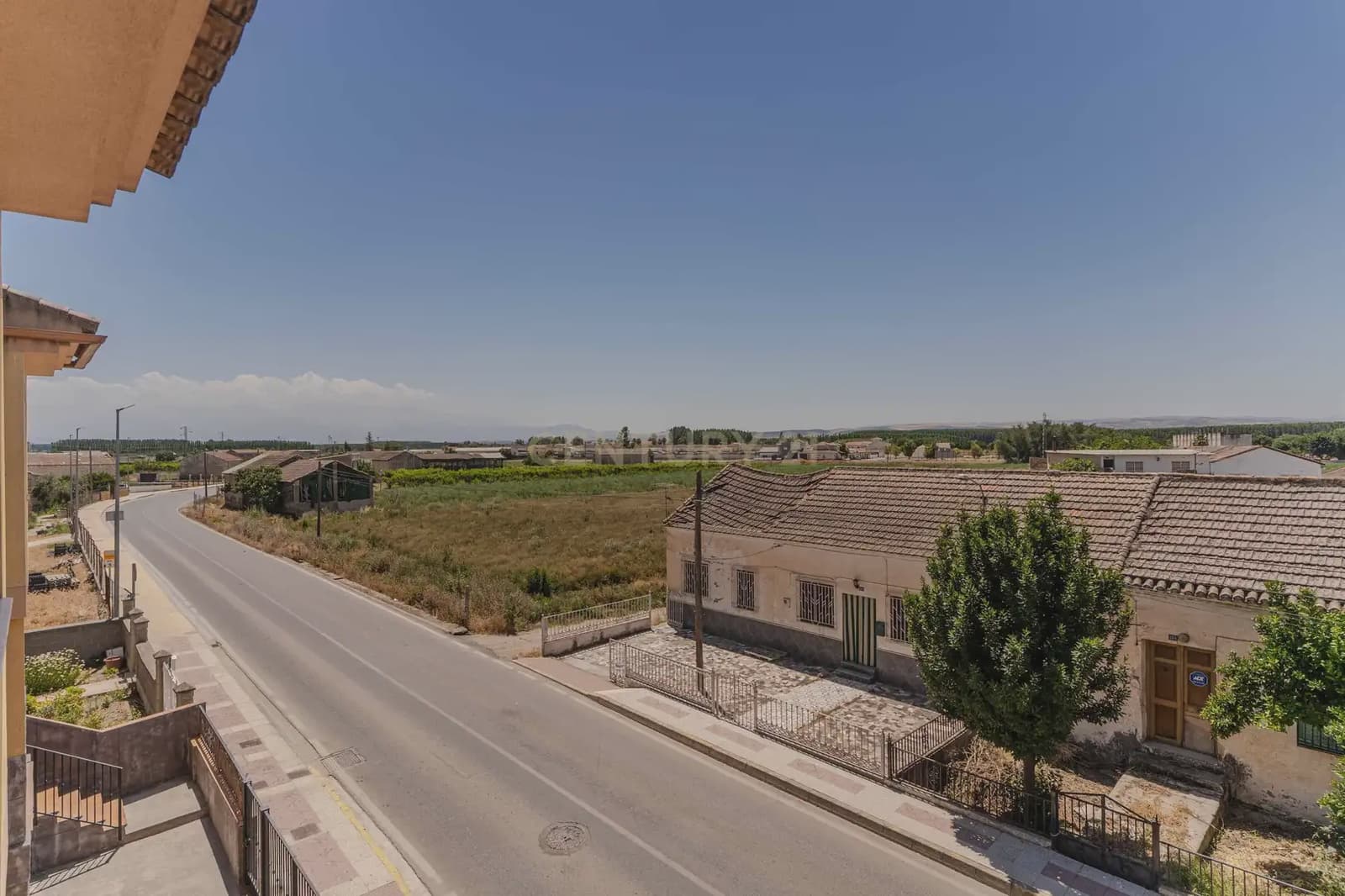 Pareado de 3 habitaciones en Fuente Vaqueros en venta - 187.000 € (Ref: 9909825)