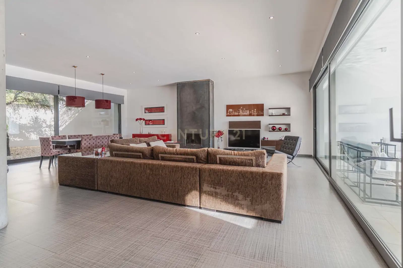 4 sovrum Villa till salu i Gojar med pool garage - 950 000 € (Ref: 9914603)