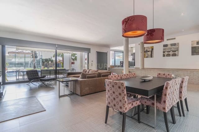 4 sovrum Villa till salu i Gójar med pool garage - 950 000 € (Ref: 9914603)