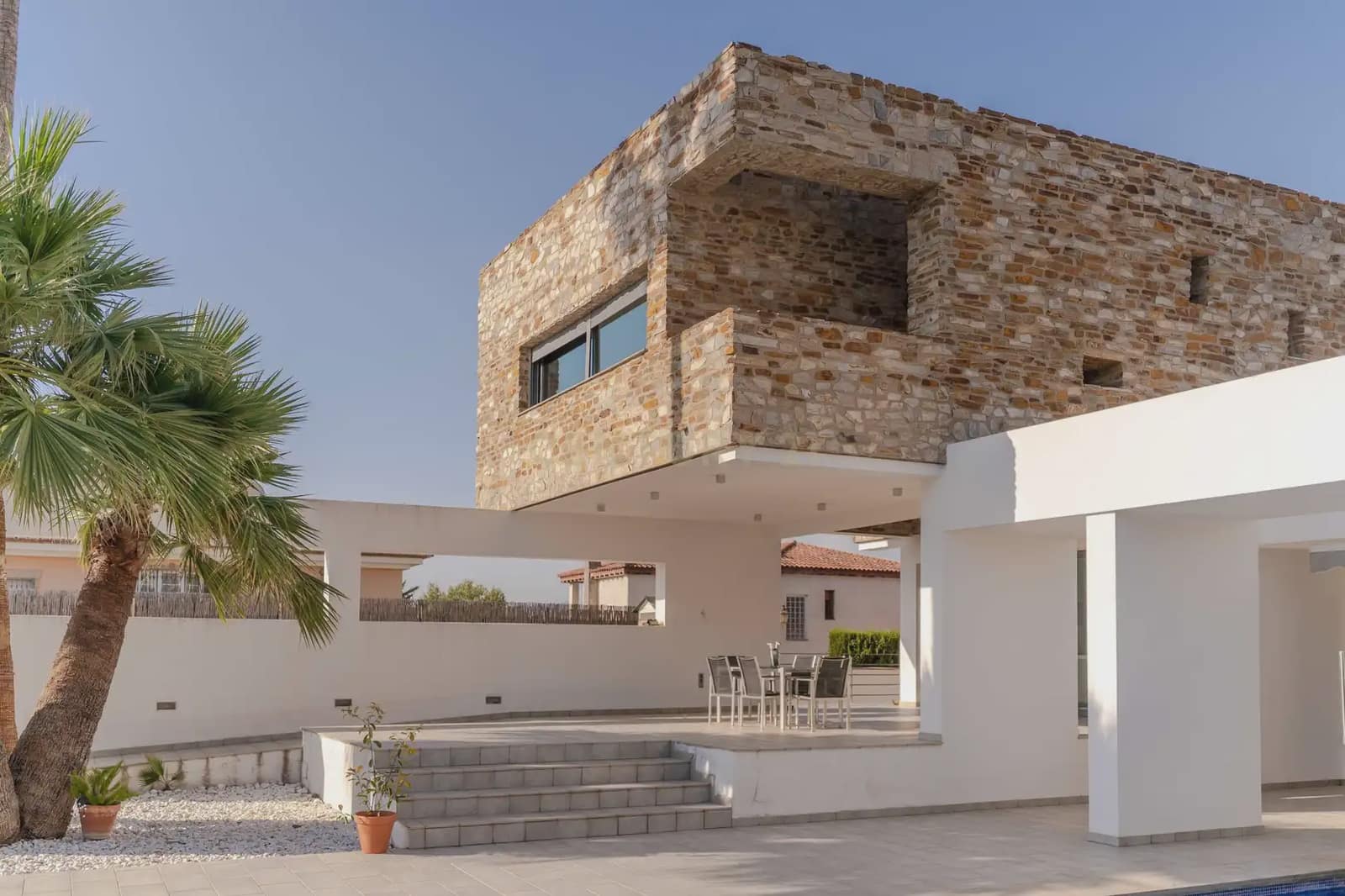 4 sovrum Villa till salu i Gojar med pool garage - 950 000 € (Ref: 9914603)