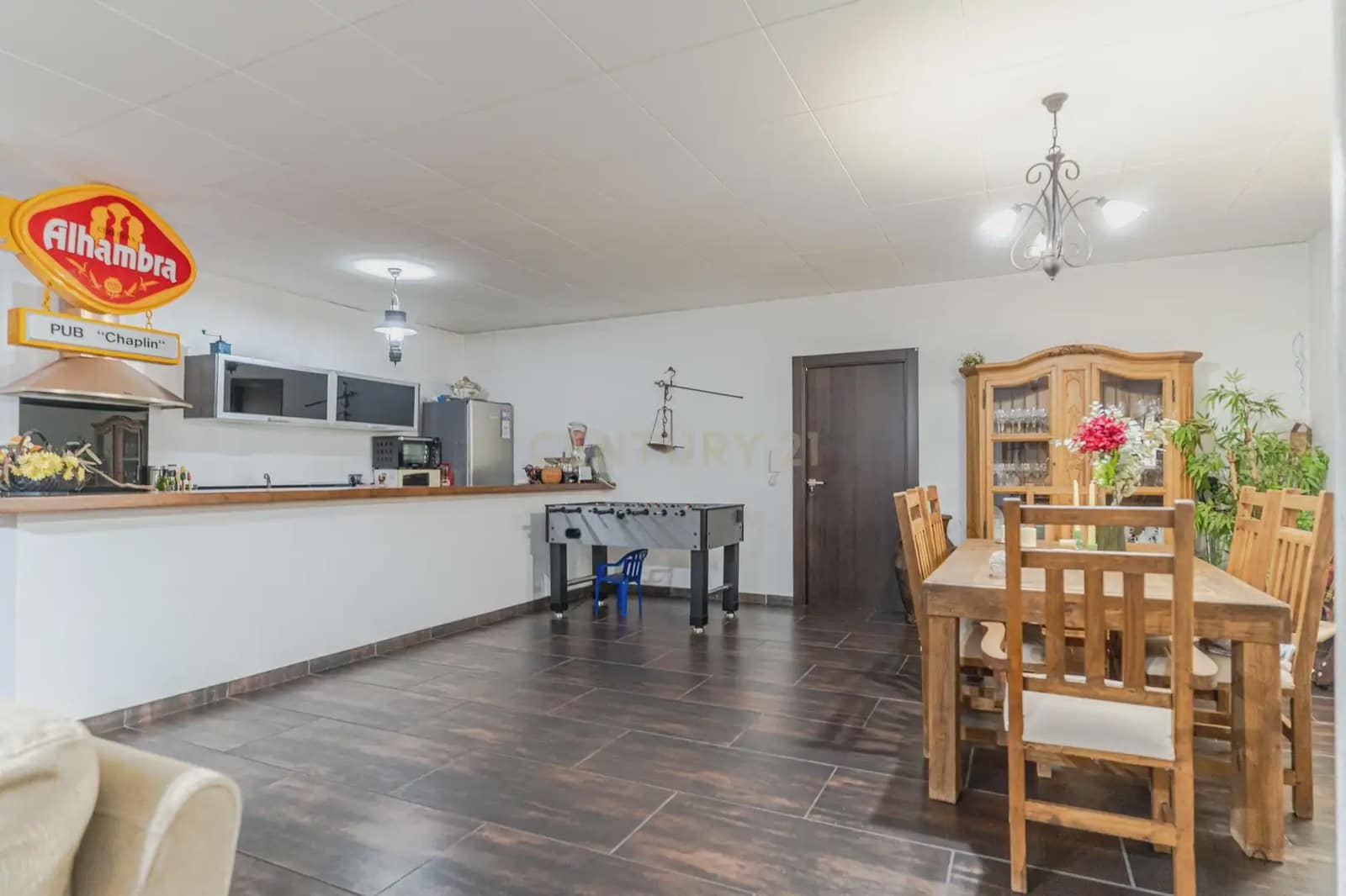4 sovrum Villa till salu i Gojar med pool garage - 950 000 € (Ref: 9914603)