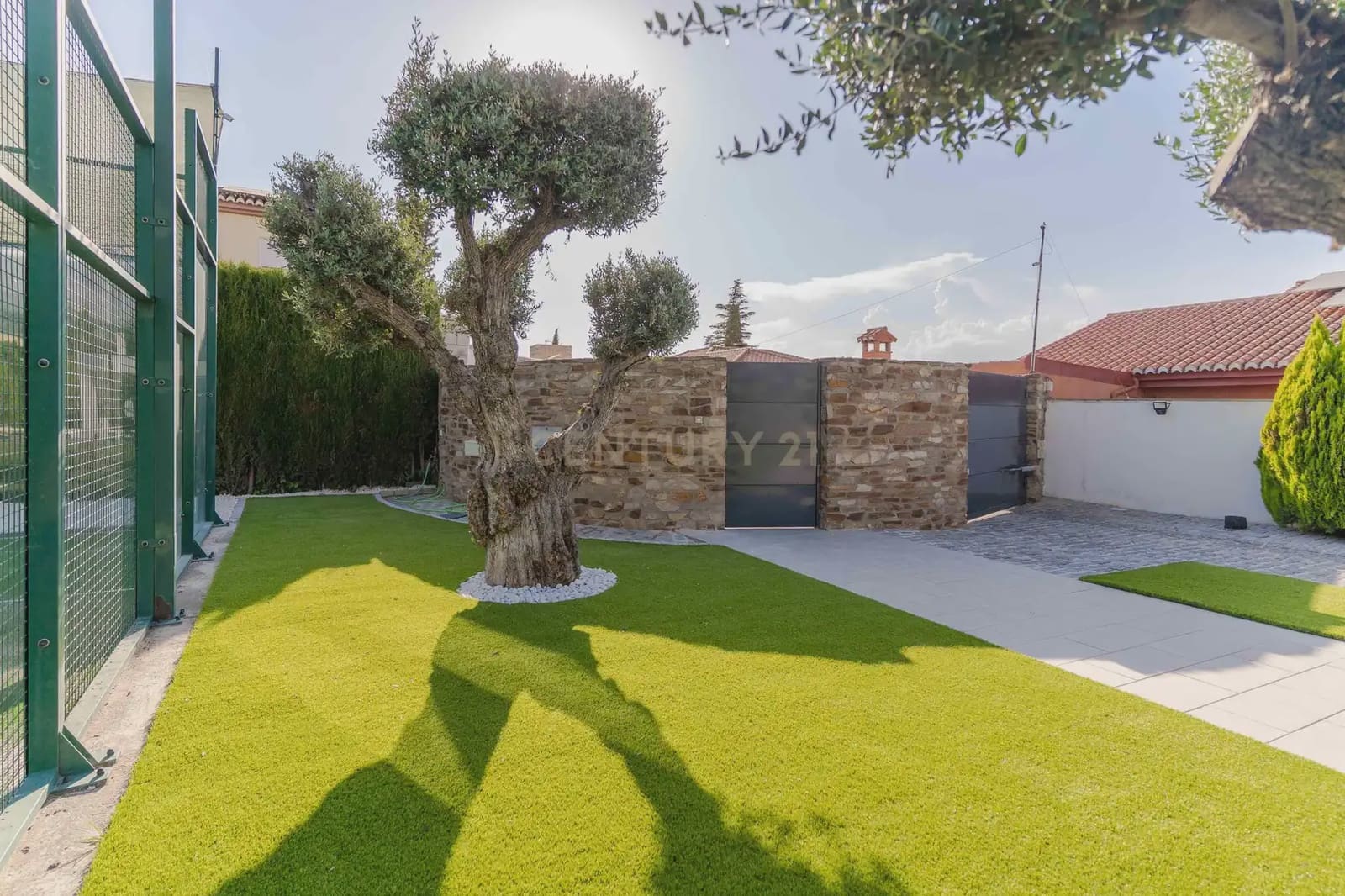 4 sovrum Villa till salu i Gojar med pool garage - 950 000 € (Ref: 9914603)