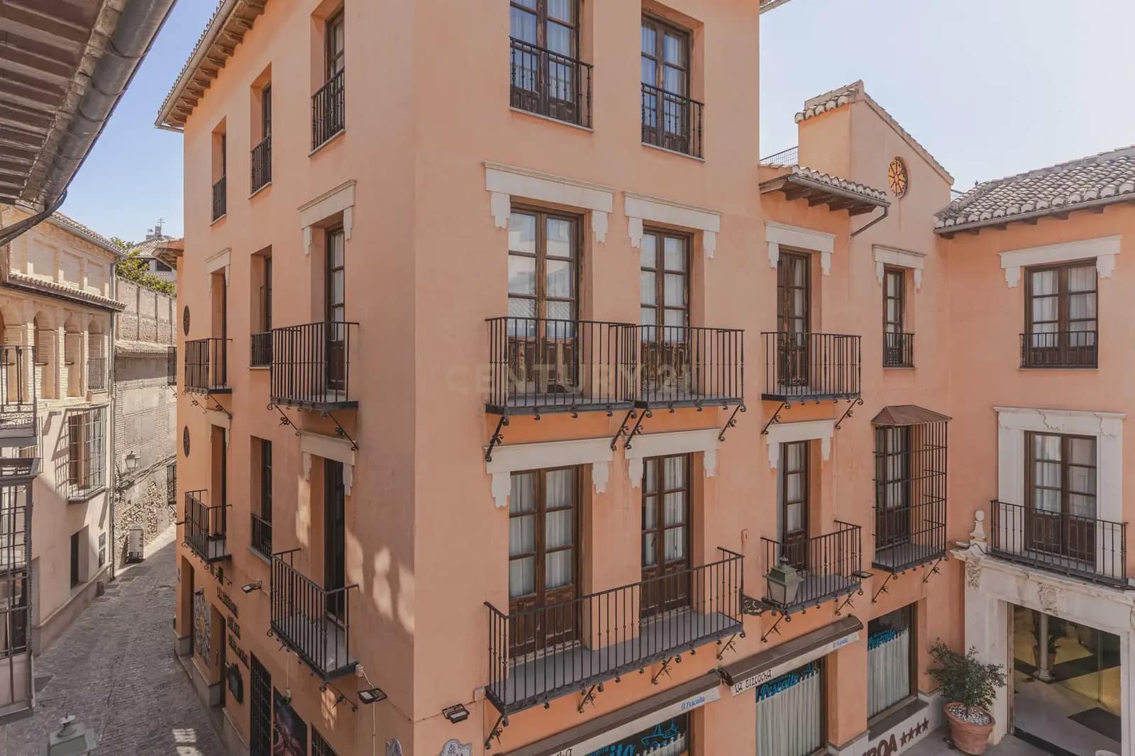 7 soveværelse Byhus til salg i Granada by - € 1.500.000 (Ref: 9914845)