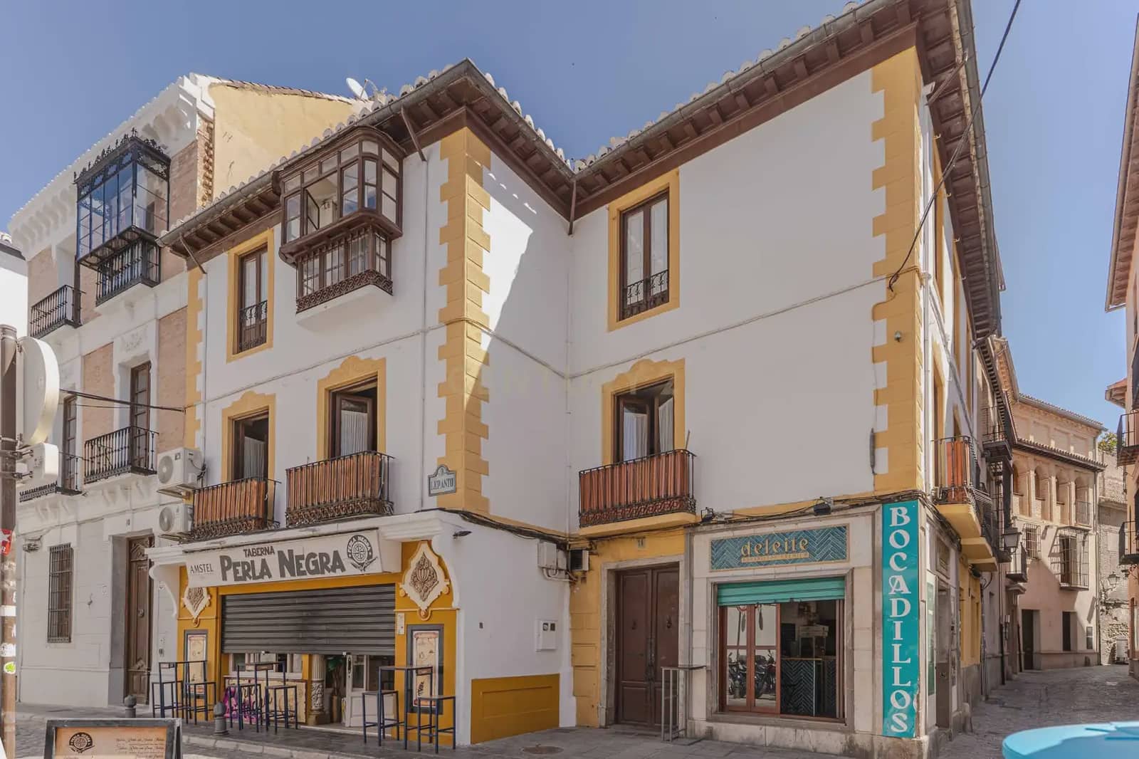7 soveværelse Byhus til salg i Granada by - € 1.500.000 (Ref: 9914845)