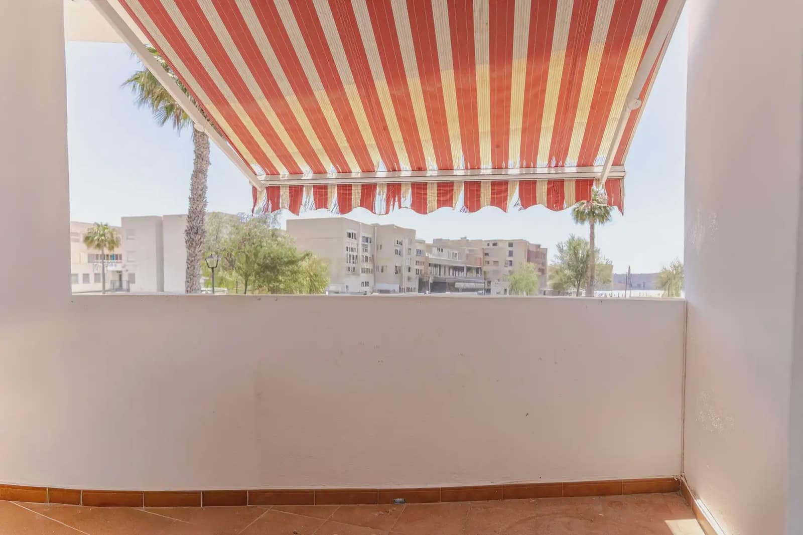 2 bedroom Apartment for sale in Salobrena - € 180,000 (Ref: 9918793)