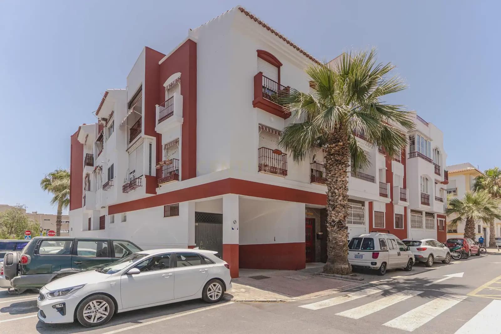 2 bedroom Apartment for sale in Salobrena - € 180,000 (Ref: 9918793)