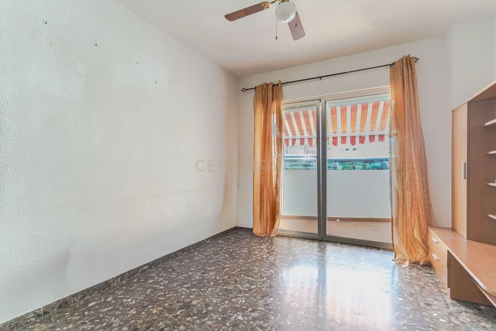 2 bedroom Apartment for sale in Salobrena - € 180,000 (Ref: 9918793)
