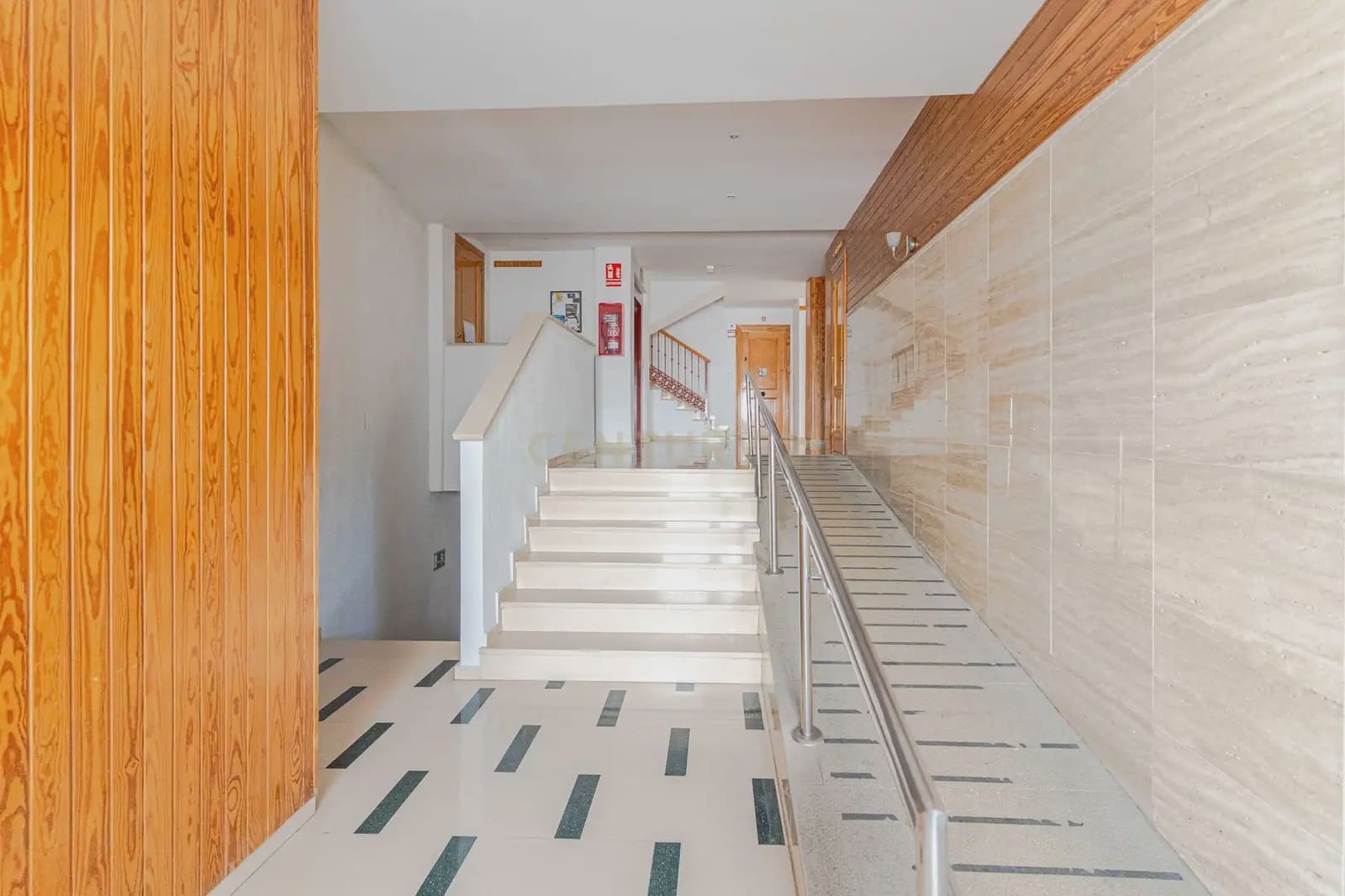 2 bedroom Apartment for sale in Salobrena - € 180,000 (Ref: 9918793)