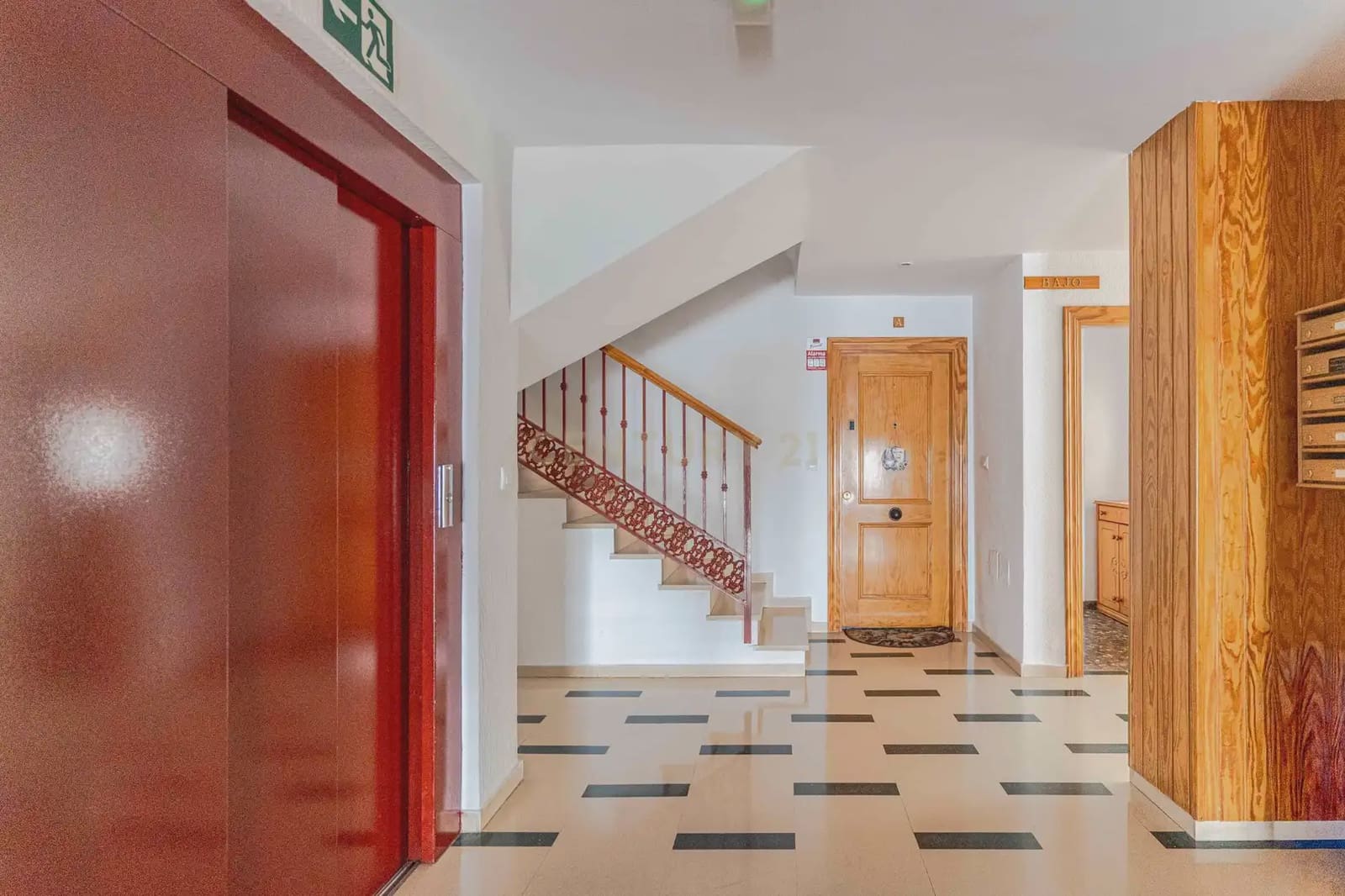 2 bedroom Apartment for sale in Salobrena - € 180,000 (Ref: 9918793)