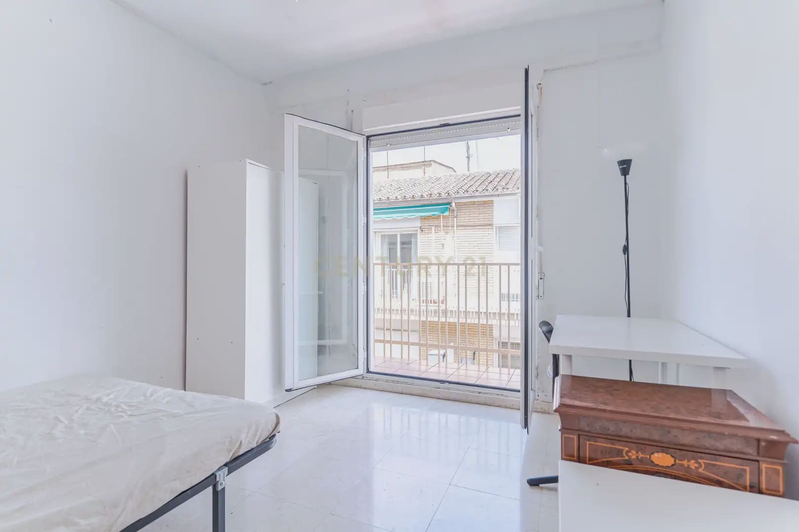 4 bedroom Penthouse for sale in Granada city - € 399,000 (Ref: 9919098)