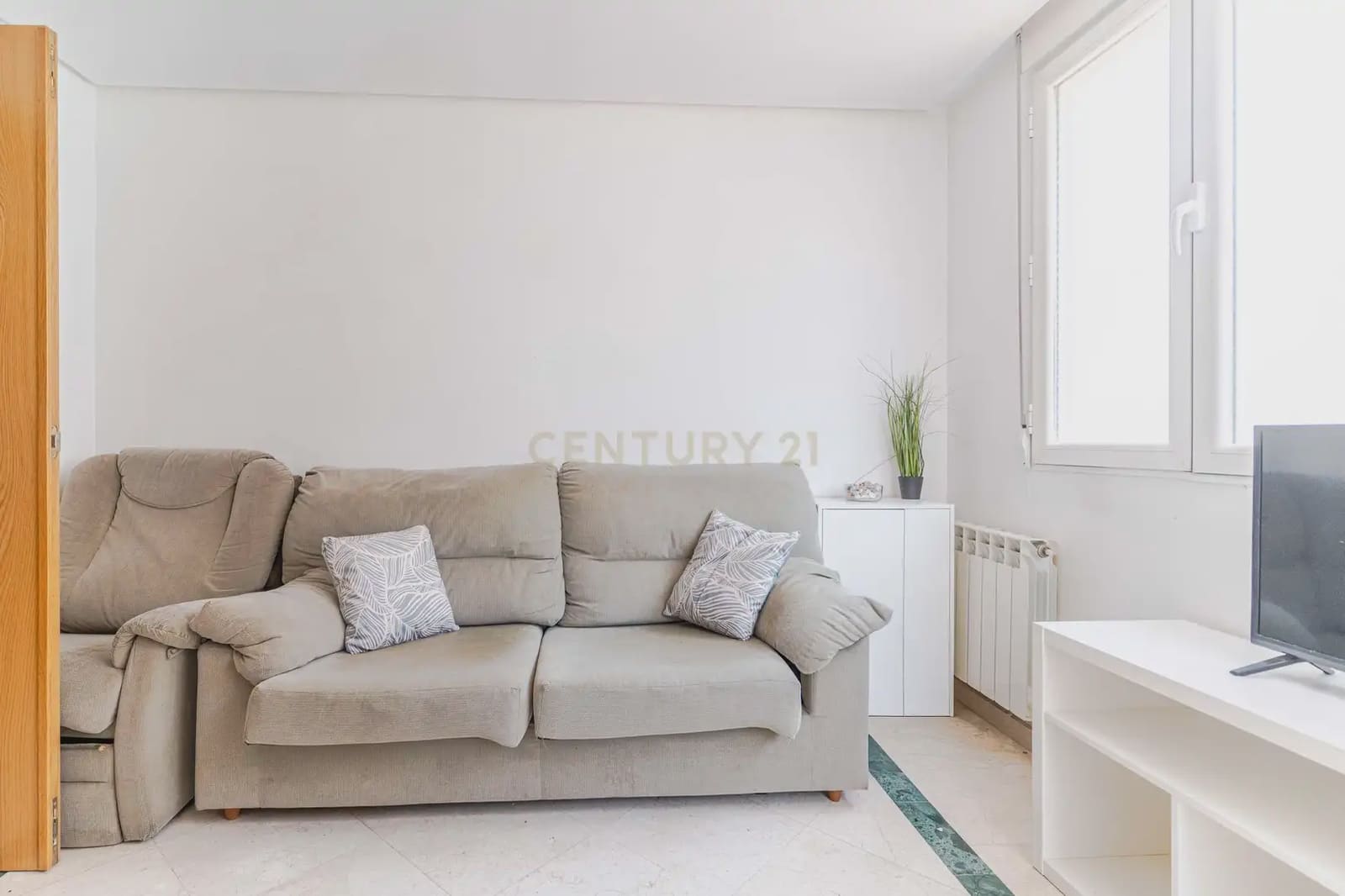 4 bedroom Penthouse for sale in Granada city - € 399,000 (Ref: 9919098)