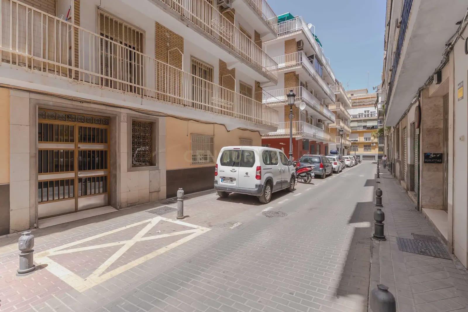 4 bedroom Penthouse for sale in Granada city - € 399,000 (Ref: 9919098)