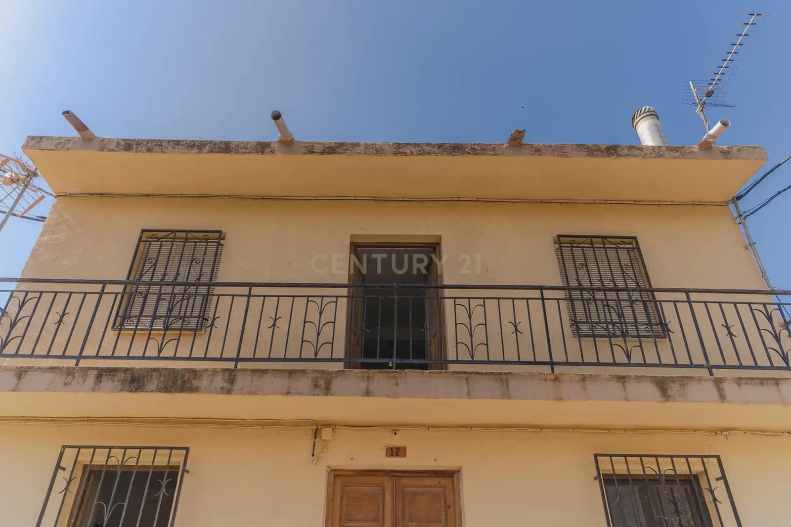 5 bedroom Finca/Country House for sale in El Pinar - € 85,000 (Ref: 9920937)