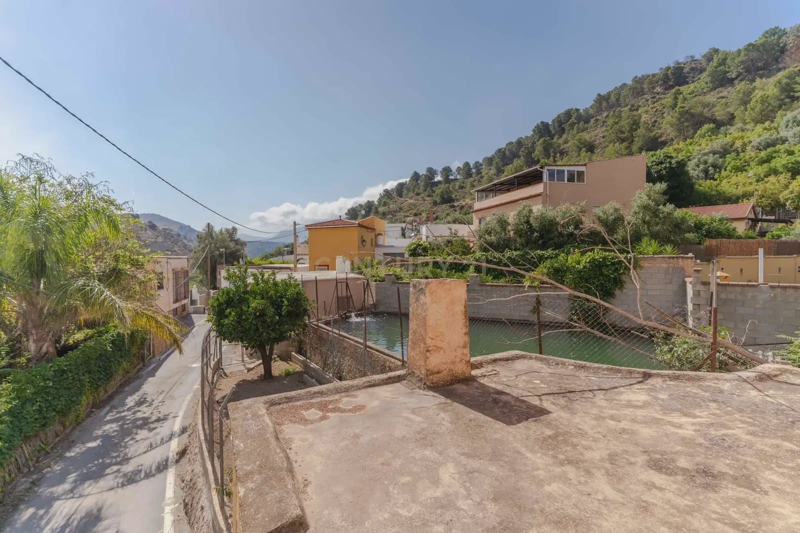 5 bedroom Finca/Country House for sale in El Pinar - € 85,000 (Ref: 9920937)