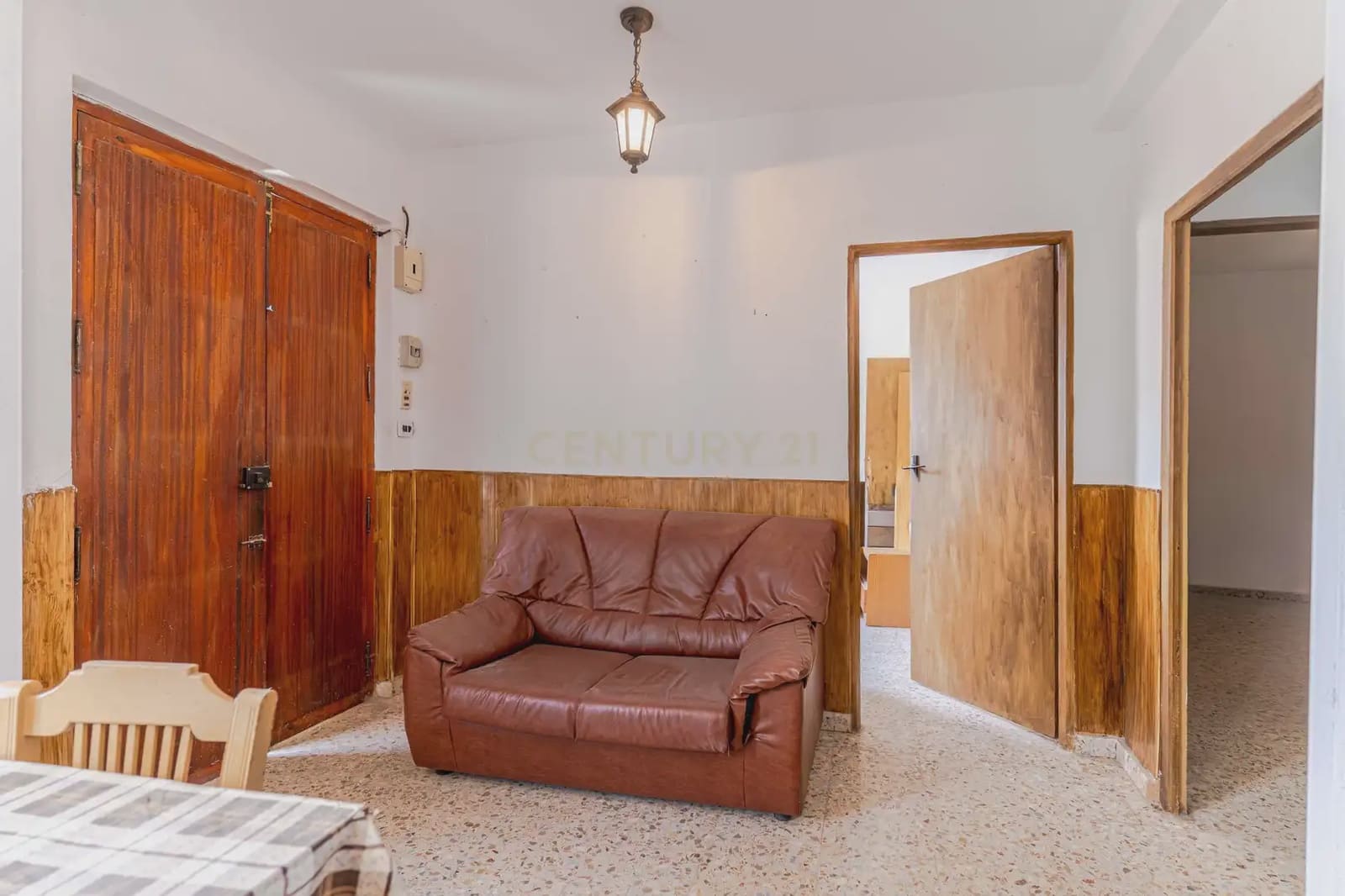 5 bedroom Finca/Country House for sale in El Pinar - € 85,000 (Ref: 9920937)