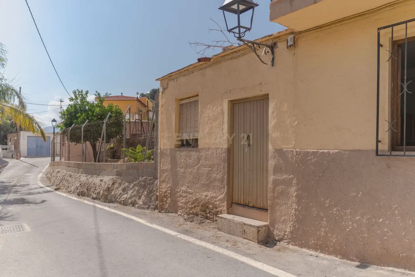 5 bedroom Finca/Country House for sale in El Pinar - € 85,000 (Ref: 9920937)