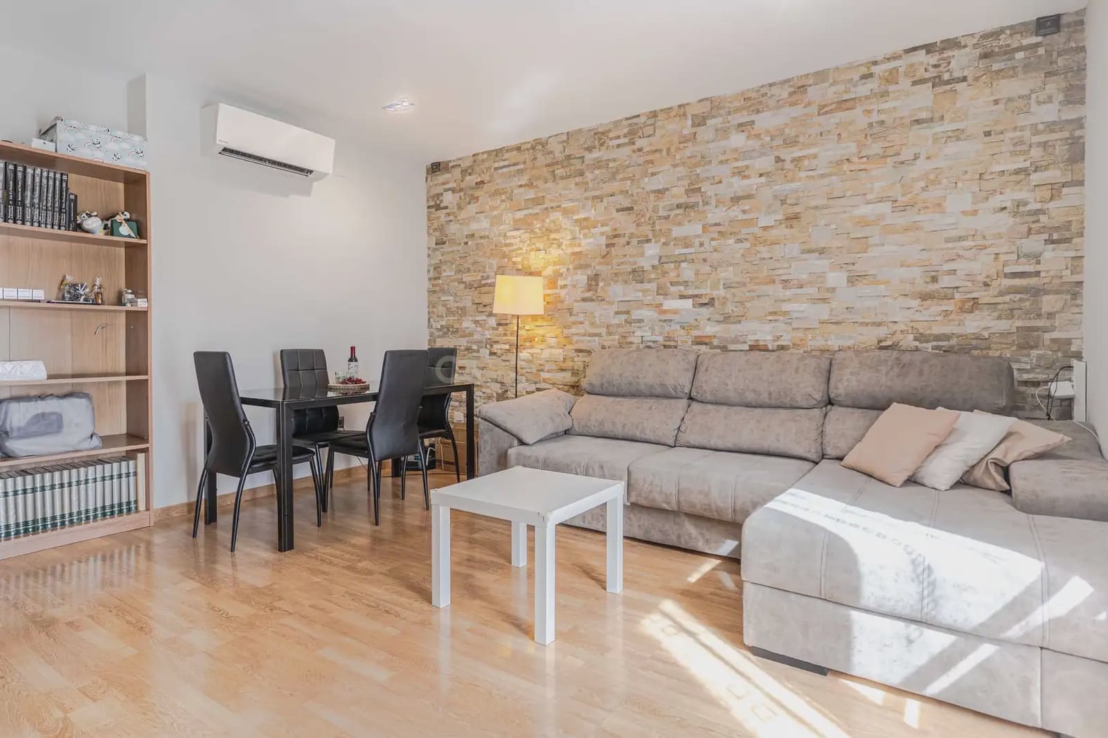 3 bedroom Flat for sale in Atarfe with garage - € 169,900 (Ref: 9921181)