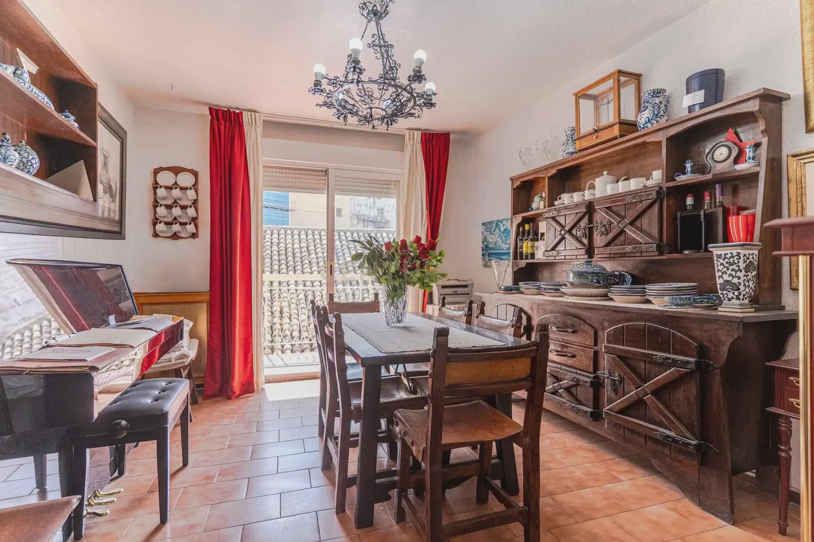 7 soverom Leilighet til salgs i Granada by - € 570 000 (Ref: 9935010)
