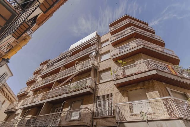 7 soverom Leilighet til salgs i Centro - Sagrario, Granada by - € 570 000 (Ref: 9935010)